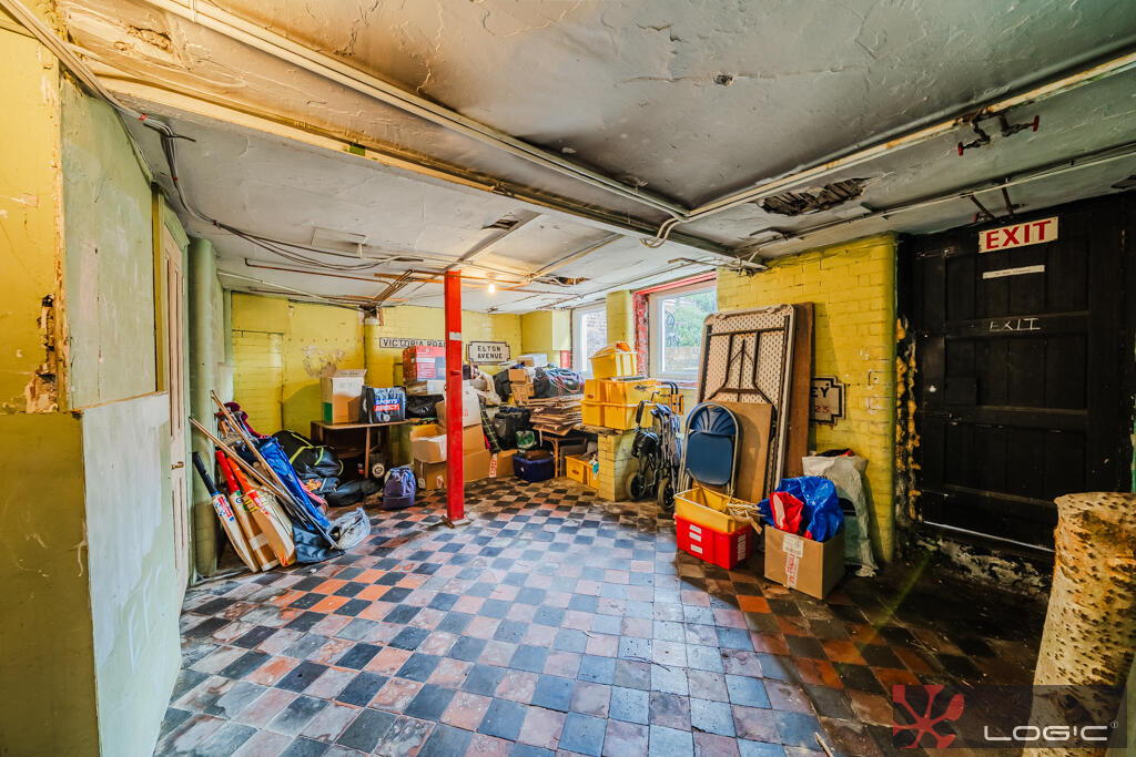 property Raw Images}