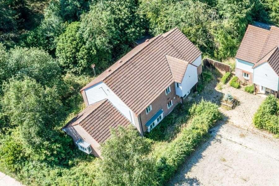 property Raw Images}