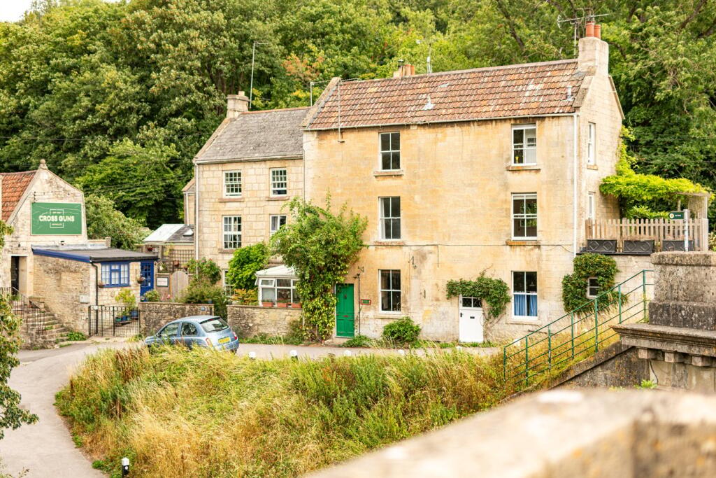 property Raw Images}