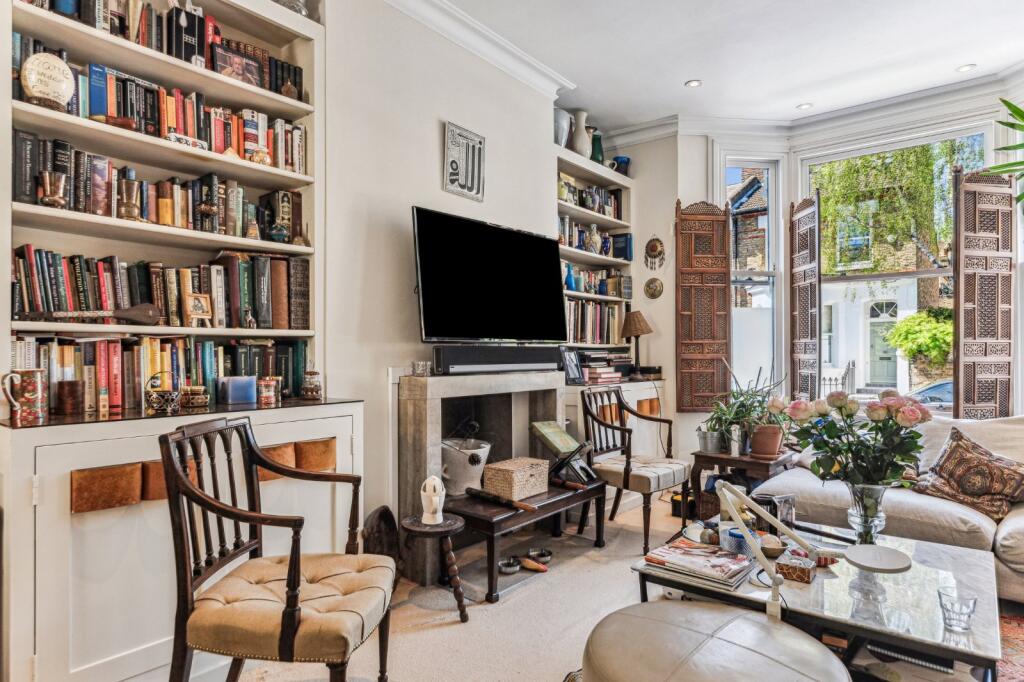 property Raw Images}