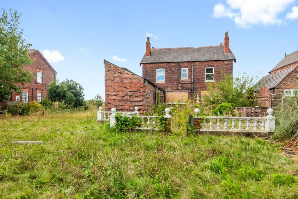 property Raw Images}