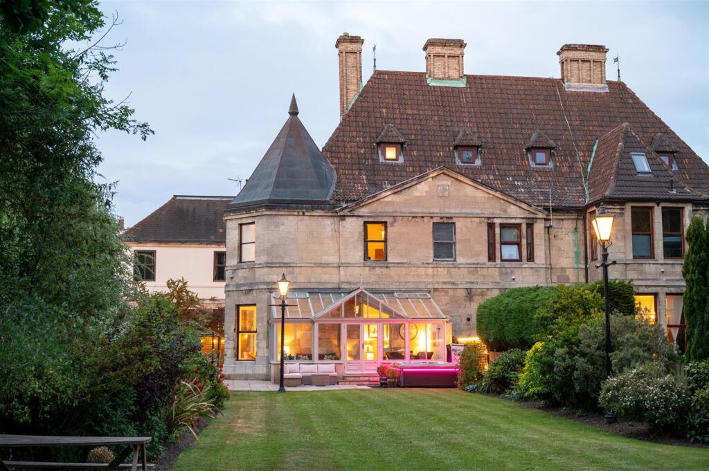 property Raw Images}