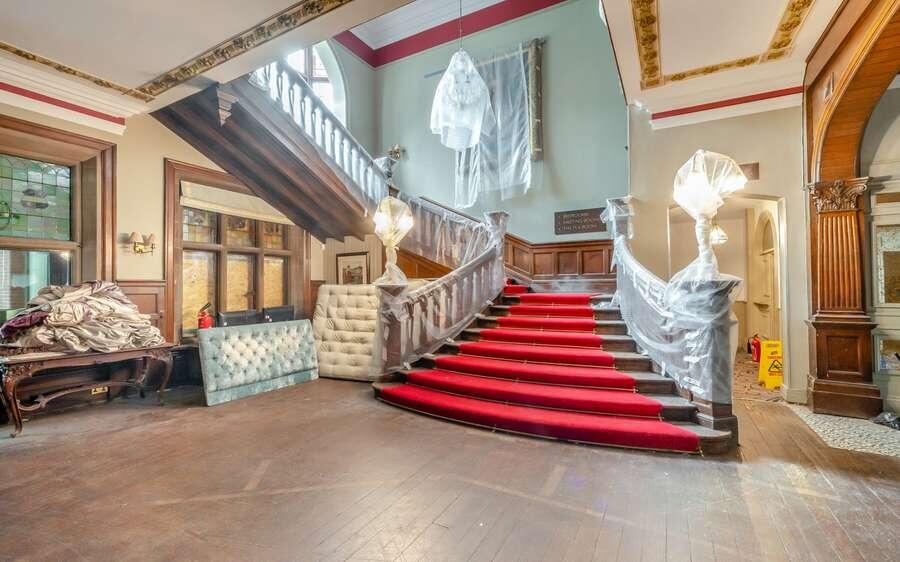 property Raw Images}