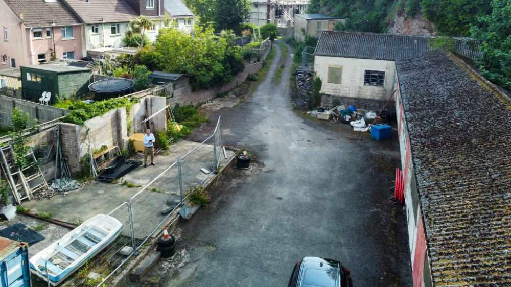 property Raw Images}