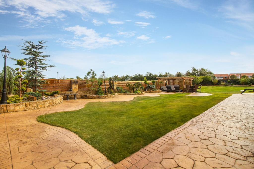 property Raw Images}