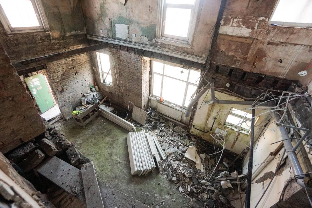 property Raw Images}