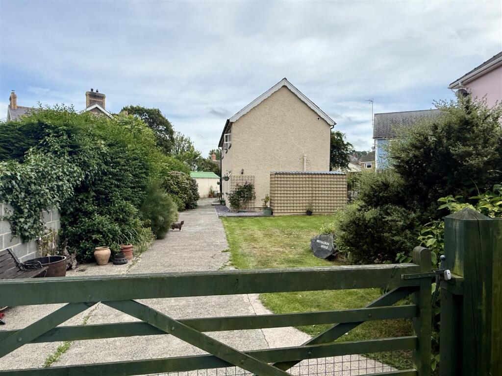 property Raw Images}