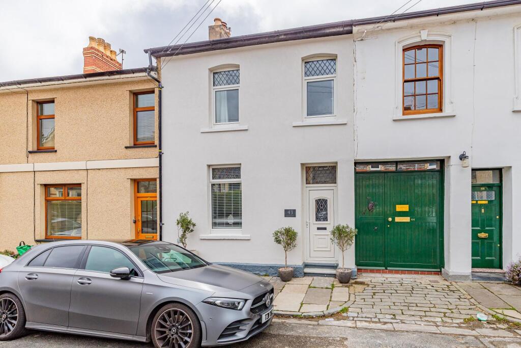 property Raw Images}