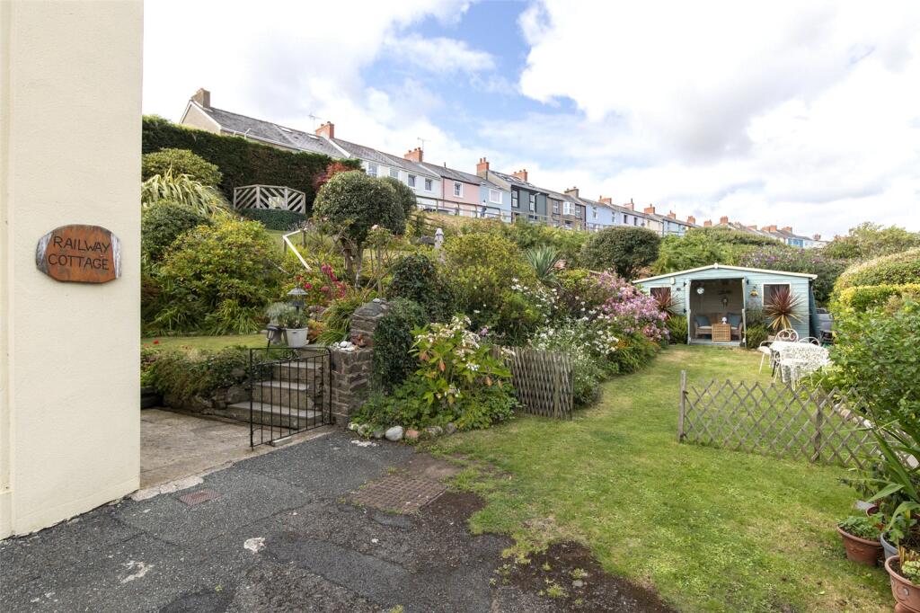 property Raw Images}