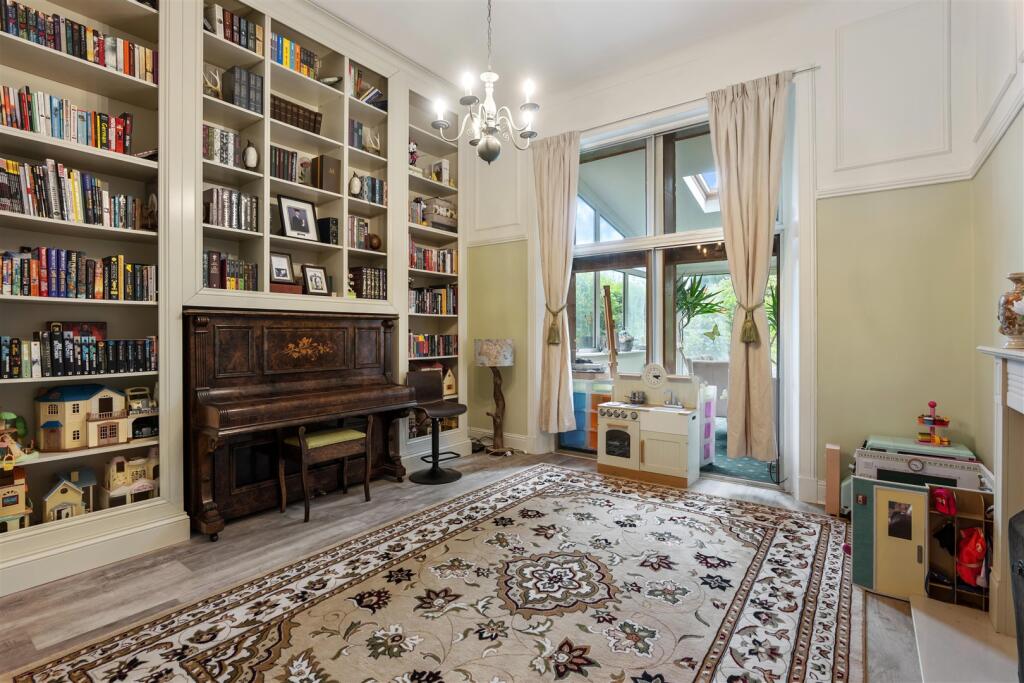 property Raw Images}