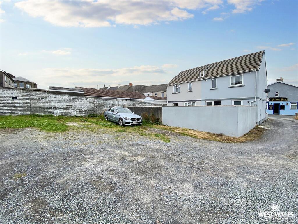 property Raw Images}