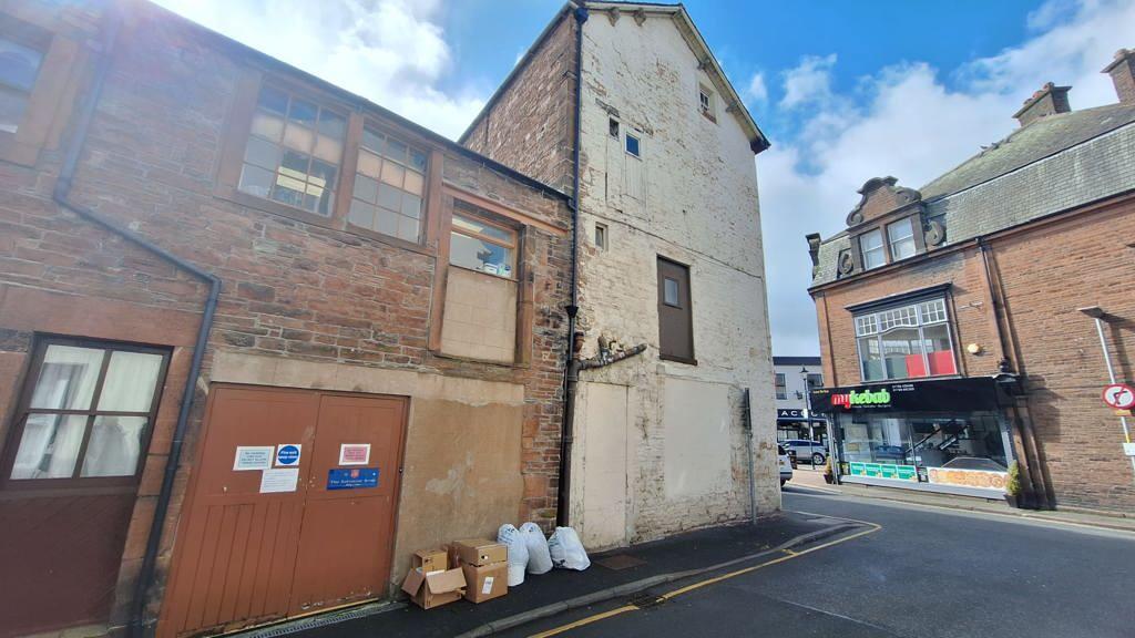 property Raw Images}