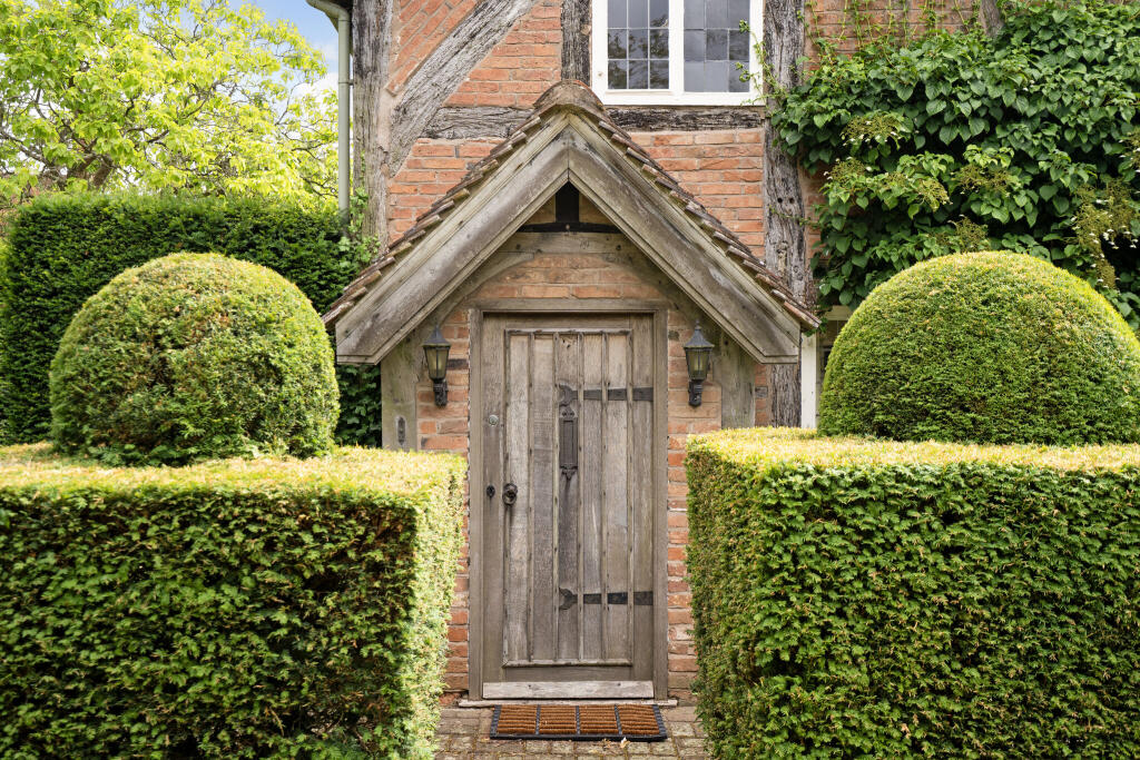 property Raw Images}