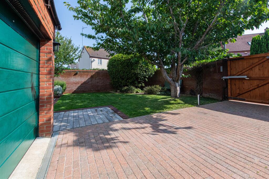 property Raw Images}