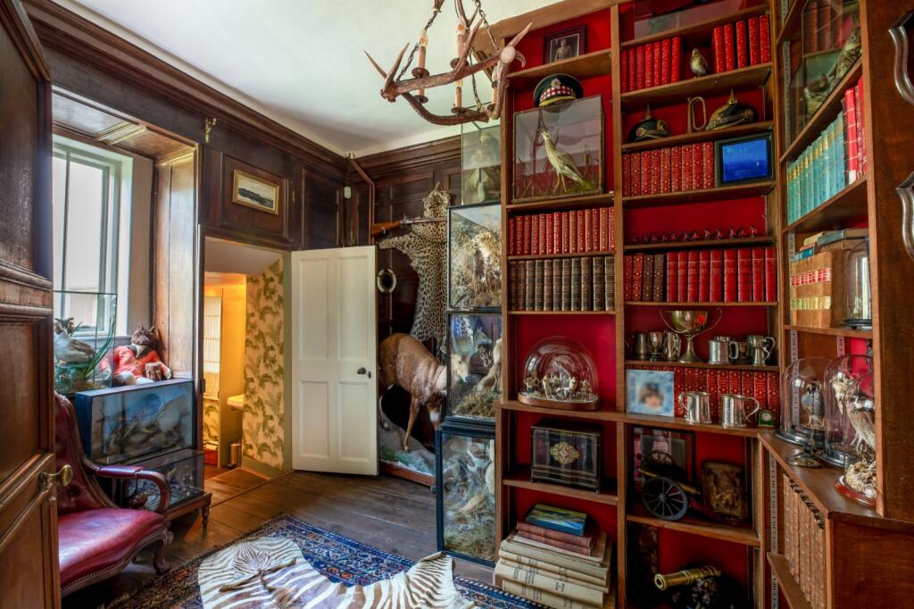 property Raw Images}