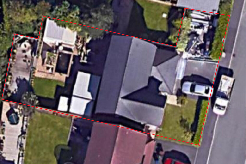 property Raw Images}